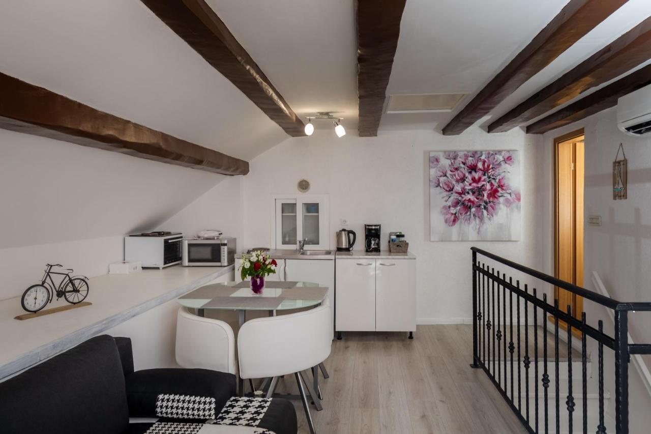 شقة Old Town Charming Nest دوبروفينك المظهر الخارجي الصورة